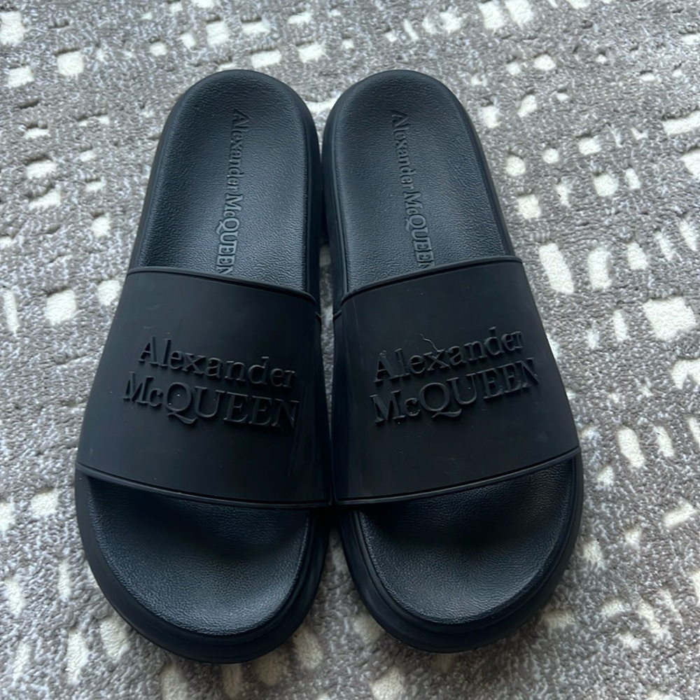 Men’s Alexander Mcqueen sandals size 43